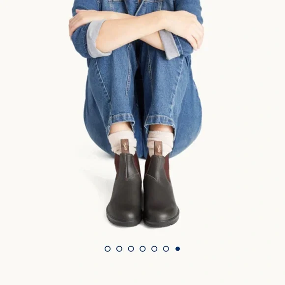 Blundstone Chelsea
Women's Style 500 Stout Brown Leather Boots - Picture 12 of 12